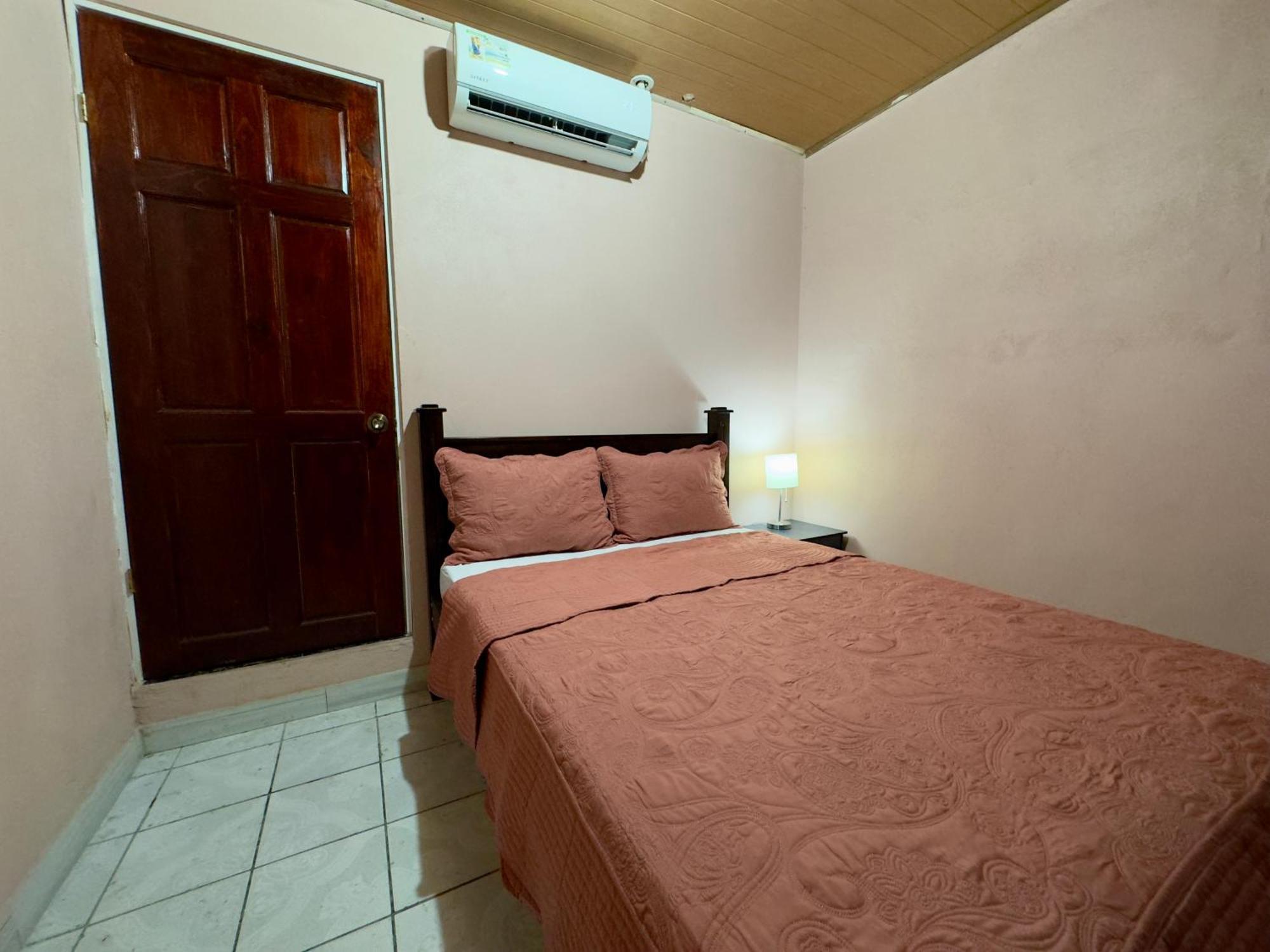 Hotel Casa Quepos Extérieur photo
